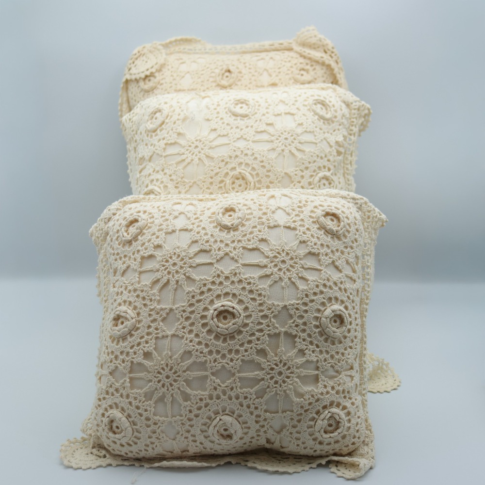 Grandmacore Cottage Crochet Lace Throw Set (3) Pillows Beige Vintage Granny Rose